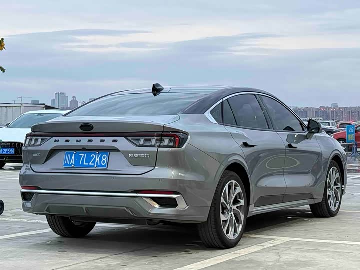 Фото 4 - Ford Mondeo