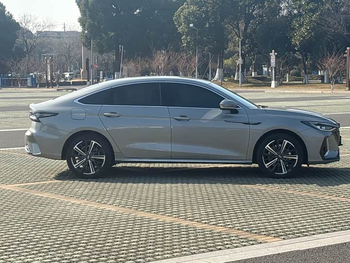 Фото 4 - Chery Arrizo 8