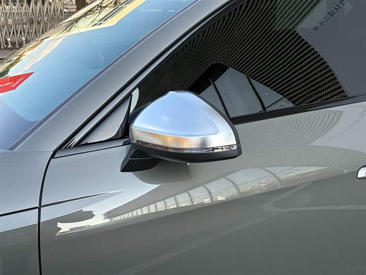 Фото 8 - Audi S4