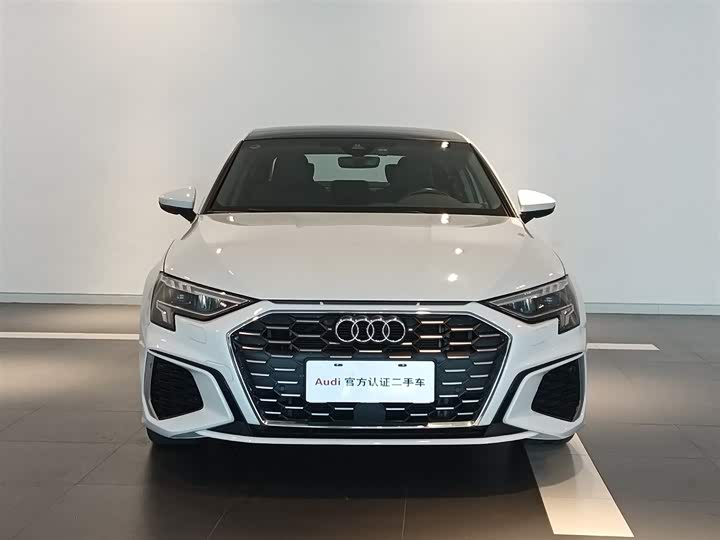 Фото 2 - Audi A3