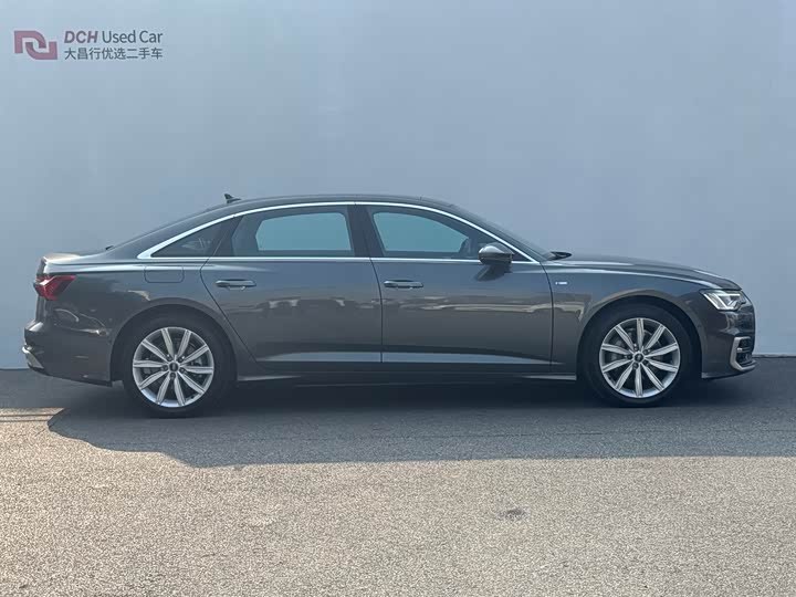 Фото 3 - Audi A6L