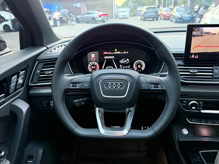 Фото 4 - Audi Q5L Sportback