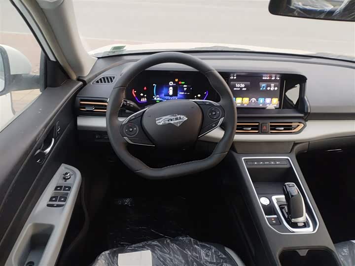 Фото 3 - Dongfeng Aeolus E70