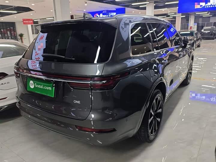 Фото 7 - LiXiang One