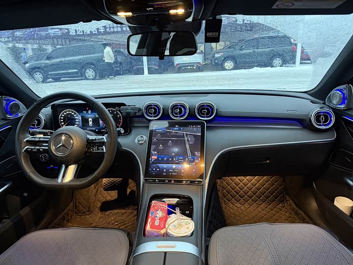 Фото 4 - Mercedes-Benz C-Class