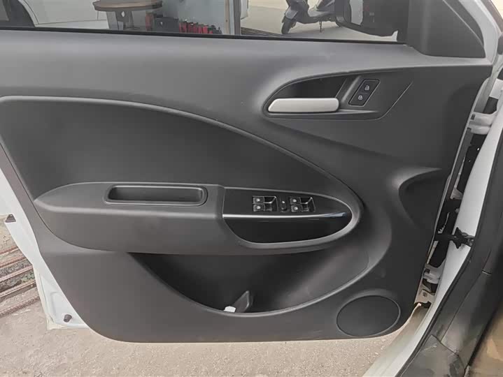 Фото 7 - Ora White Cat