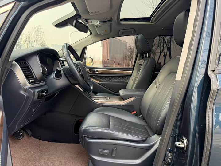 Фото 4 - GAC Trumpchi M8