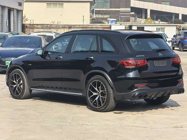 Фото 8 - Mercedes-Benz GLC-Class AMG