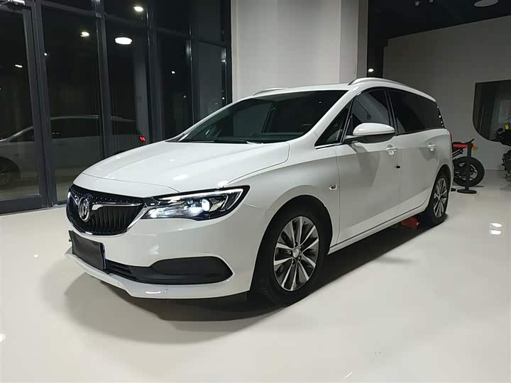 Фото 1 - Buick GL6