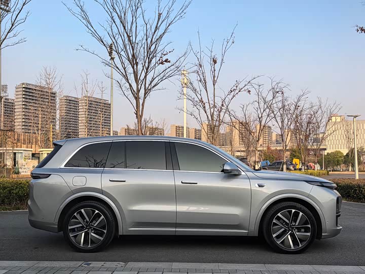 Фото 7 - LiXiang L8