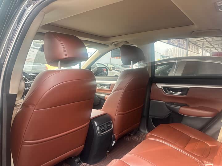 Фото 5 - Honda CR-V