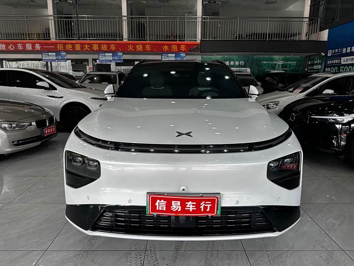 Фото 3 - XPeng G9