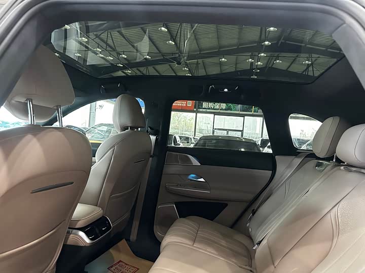 Фото 7 - XPeng G9