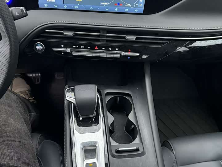 Фото 8 - Dongfeng Aeolus Haoji