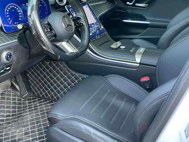 Фото 8 - Mercedes-Benz C-Class