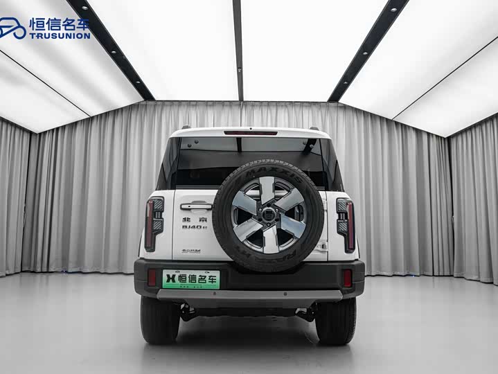 Фото 9 - BAIC Beijing BJ40 Hybrid
