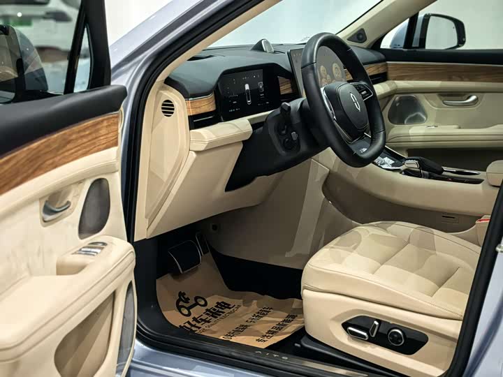 Фото 7 - Aito M5