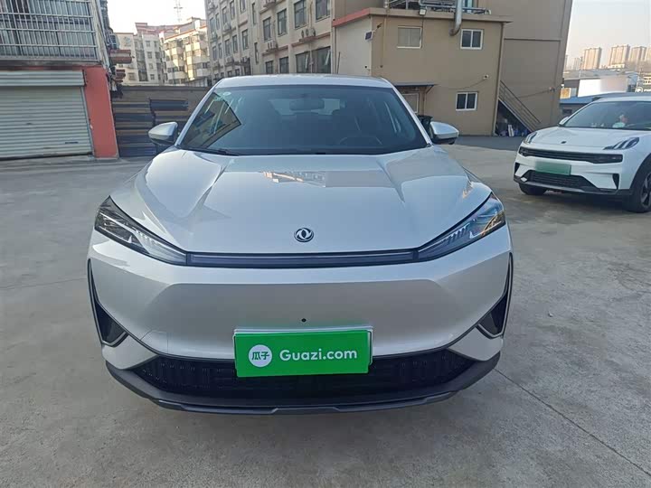 Фото 3 - Dongfeng Aeolus L7