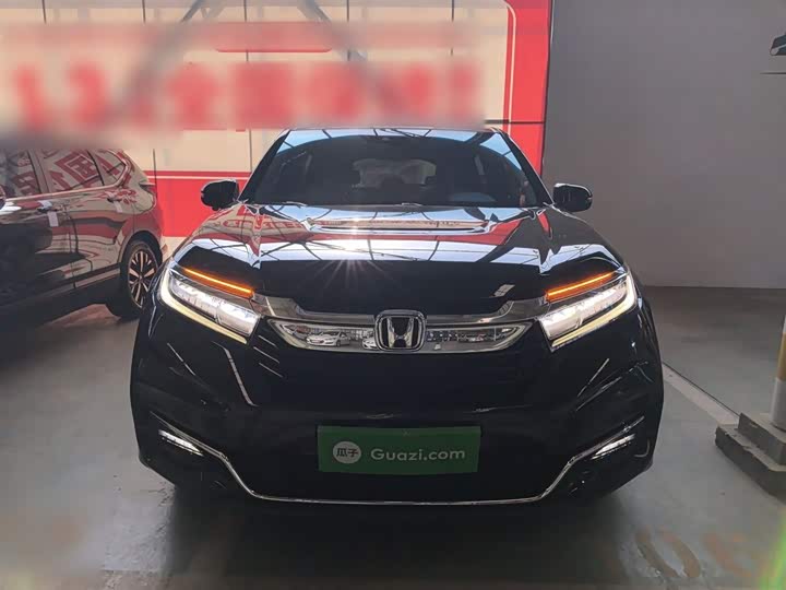 Фото 3 - Honda Avancier