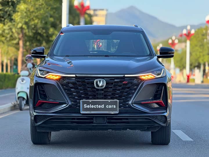 Фото 2 - Changan CS75 Plus