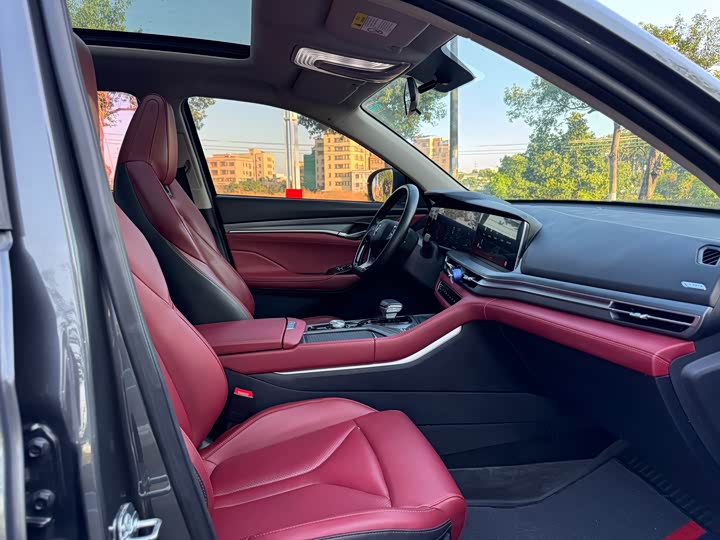 Фото 9 - Changan CS75 Plus