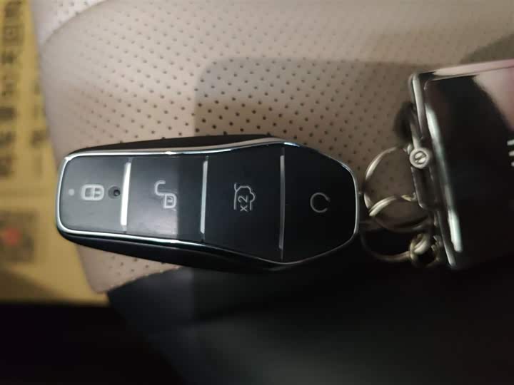 Фото 9 - BYD Dolphin