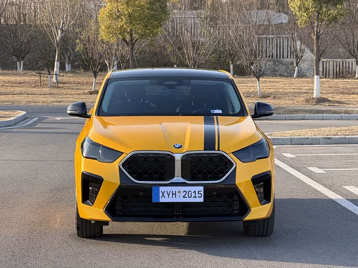 Фото 2 - BMW X2