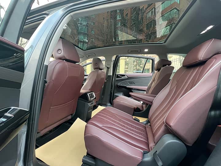 Фото 9 - Volkswagen ID.6 X