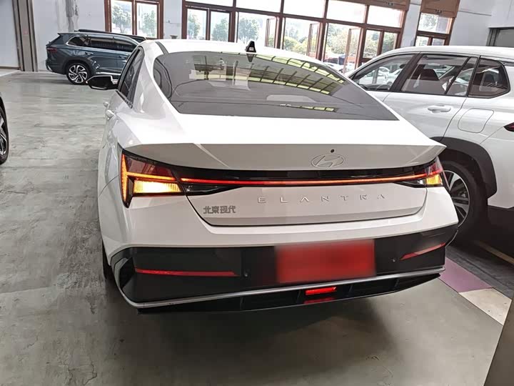 Фото 6 - Hyundai Elantra N line