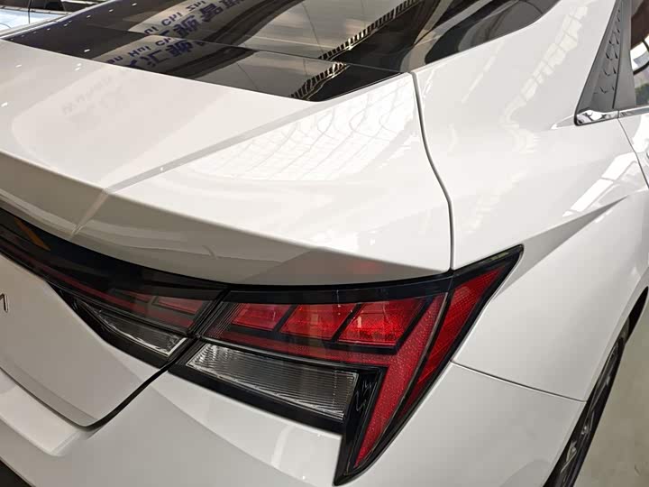 Фото 8 - Hyundai Elantra N line