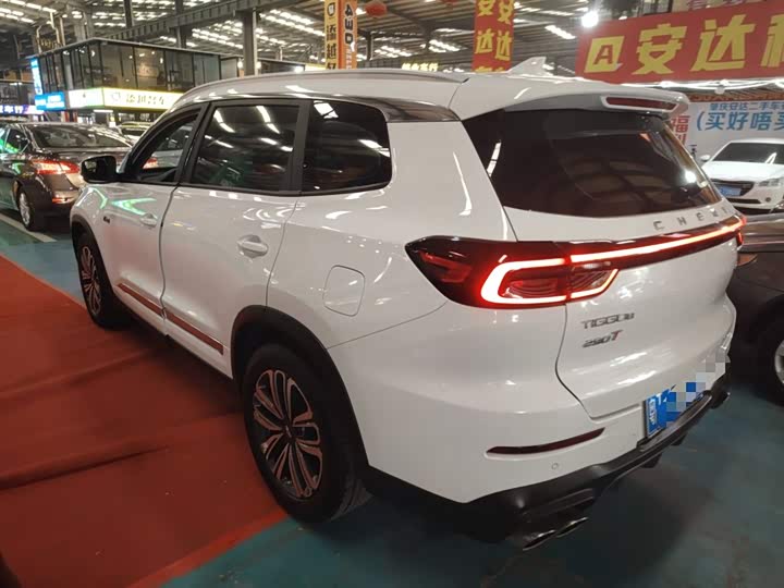 Фото 5 - Chery Tiggo 8