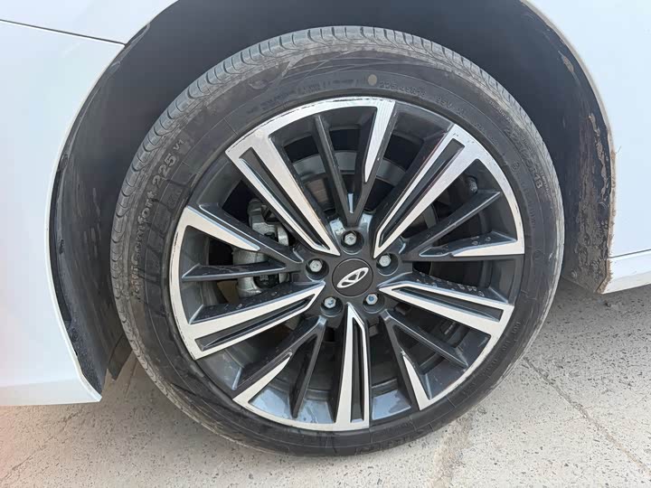 Фото 5 - Chery Arrizo 8