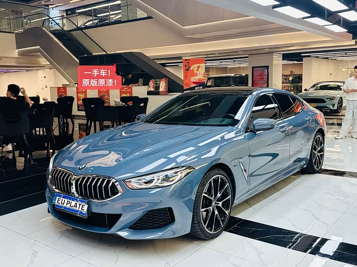 Фото 1 - BMW 8 Series