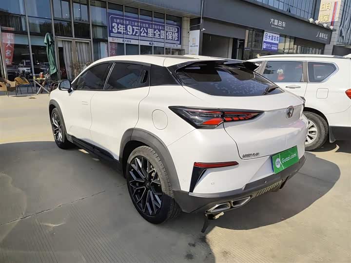 Фото 5 - Changan UNI-T