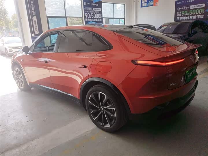 Фото 5 - Nio Onvo L60
