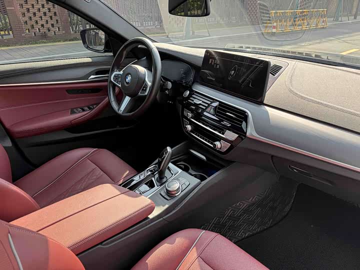 Фото 9 - BMW 5 Series Hybrid