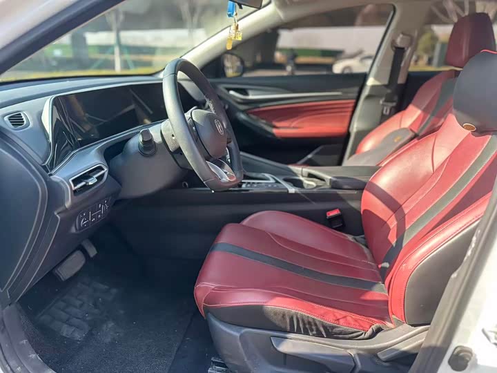 Фото 6 - Changan Eado Plus