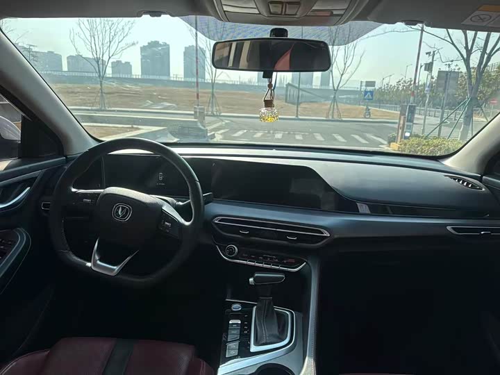 Фото 7 - Changan Eado Plus