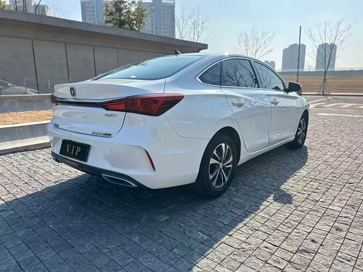 Фото 9 - Changan Eado Plus