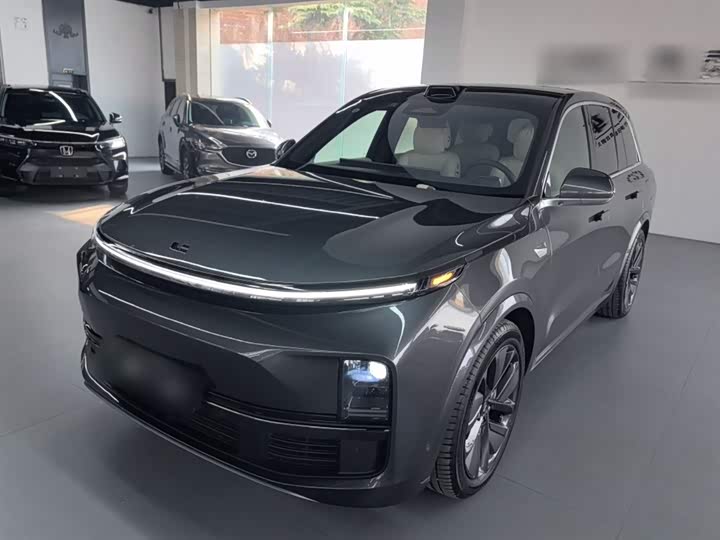 Фото 2 - LiXiang L8