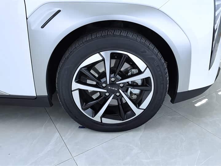 Фото 6 - GAC Aion Y