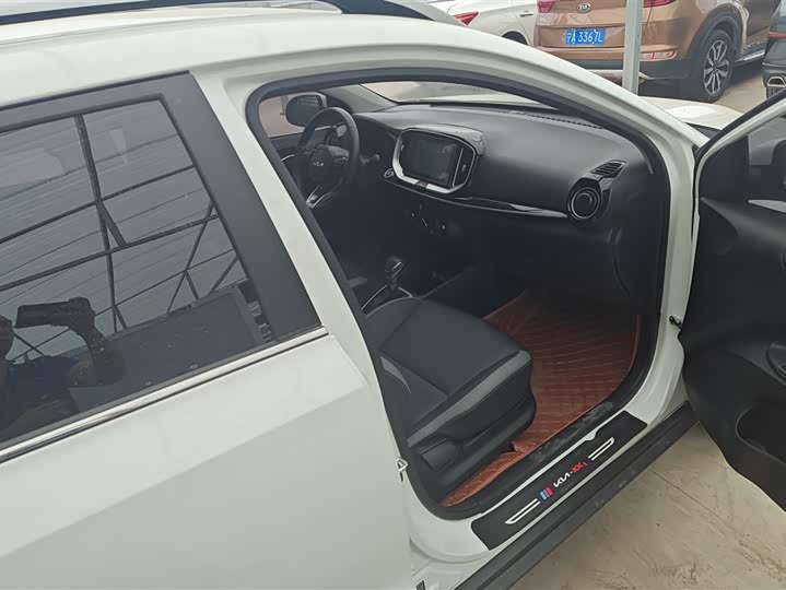 Фото 8 - Kia KX1