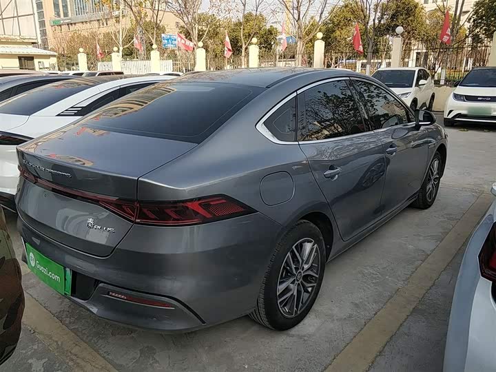 Фото 7 - BYD Qin Plus