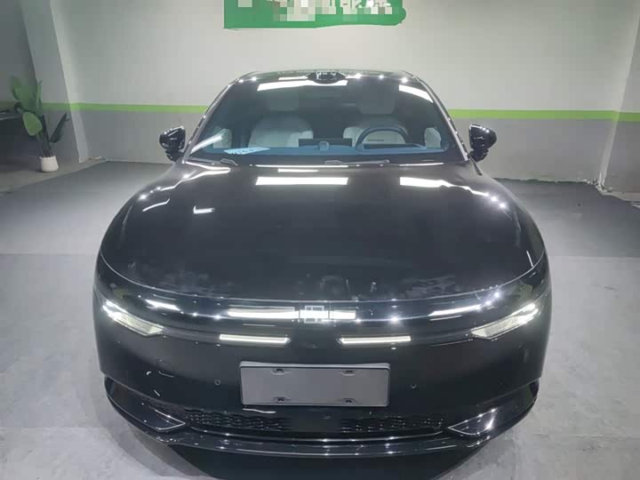 Фото 3 - Zeekr 007