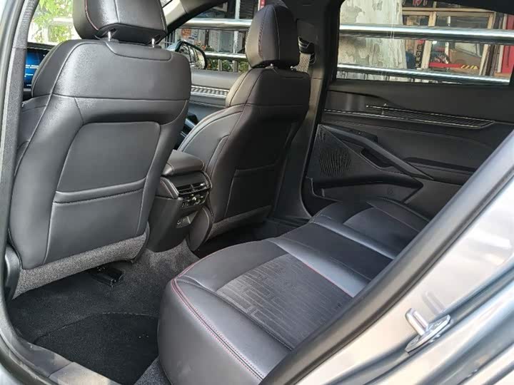 Фото 7 - Ford Mondeo