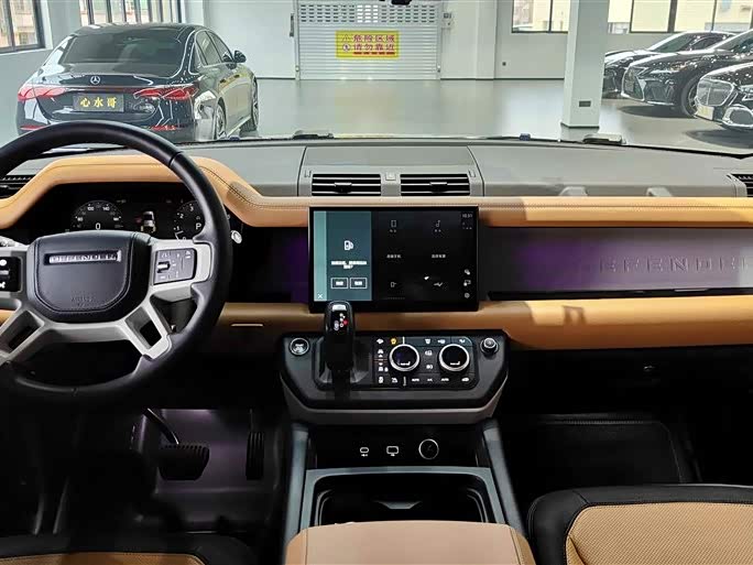 Фото 5 - Land Rover Defender