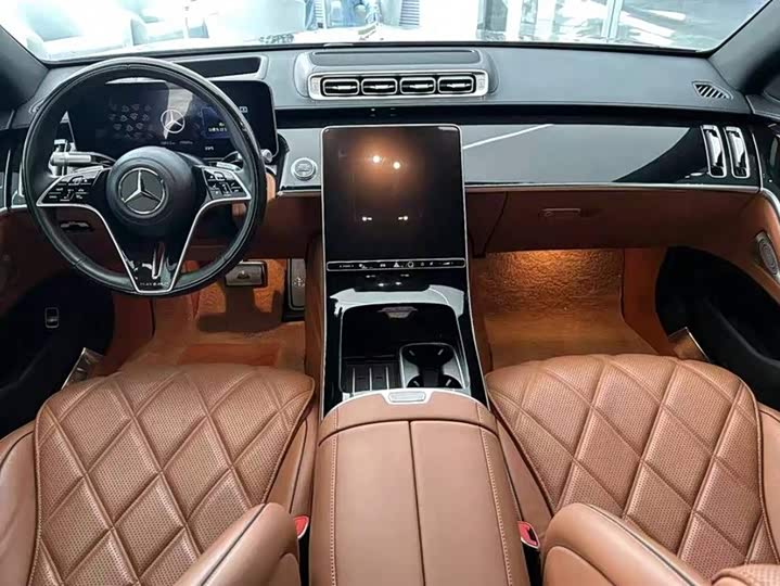 Фото 5 - Mercedes-Benz Maybach S-Class