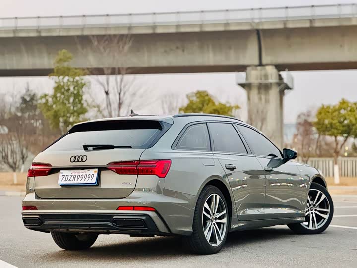 Фото 3 - Audi A6