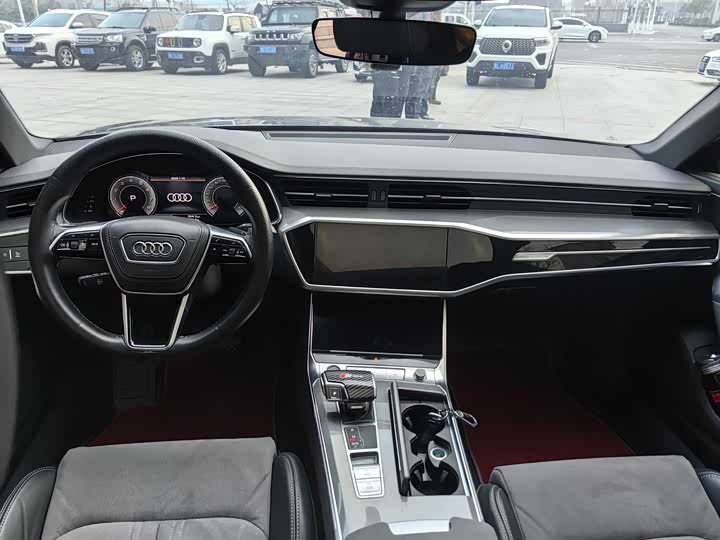Фото 3 - Audi A6L