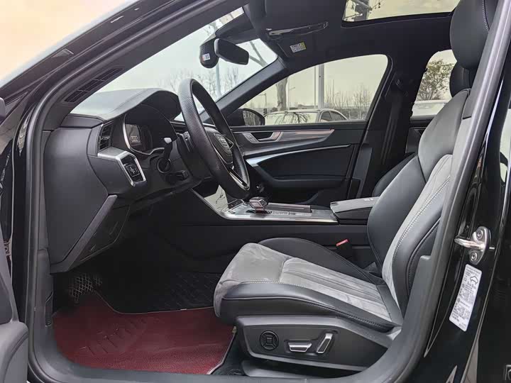 Фото 5 - Audi A6L